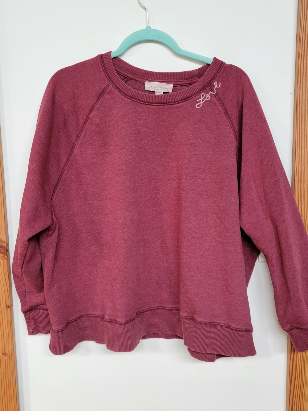 Philosophy Berry Crewneck Sweatshirt with 'Love' Embroidery